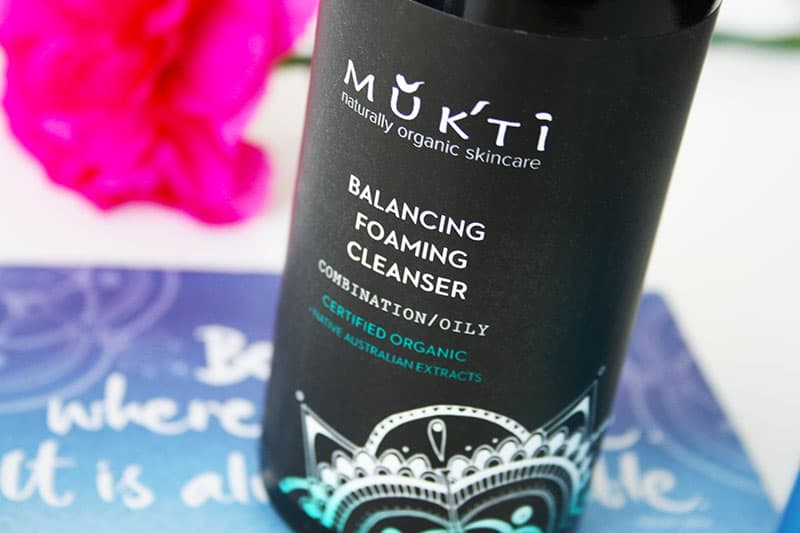 mukti-foaming-cleanser-review